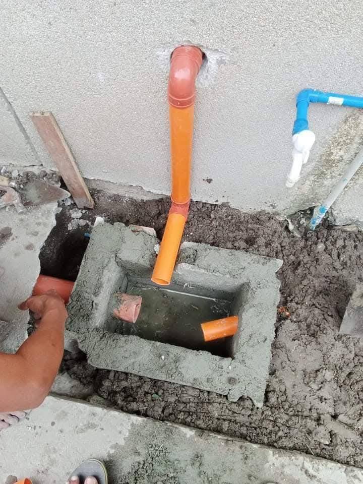 Specialized Septic Tank Siphoning and Pipeline Declogging